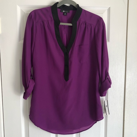 *SOLD* SOLD* AB Studio Blouse - Picture 2 of 7